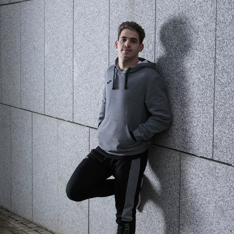 COMFORT 2 Hooded Sweatshirt